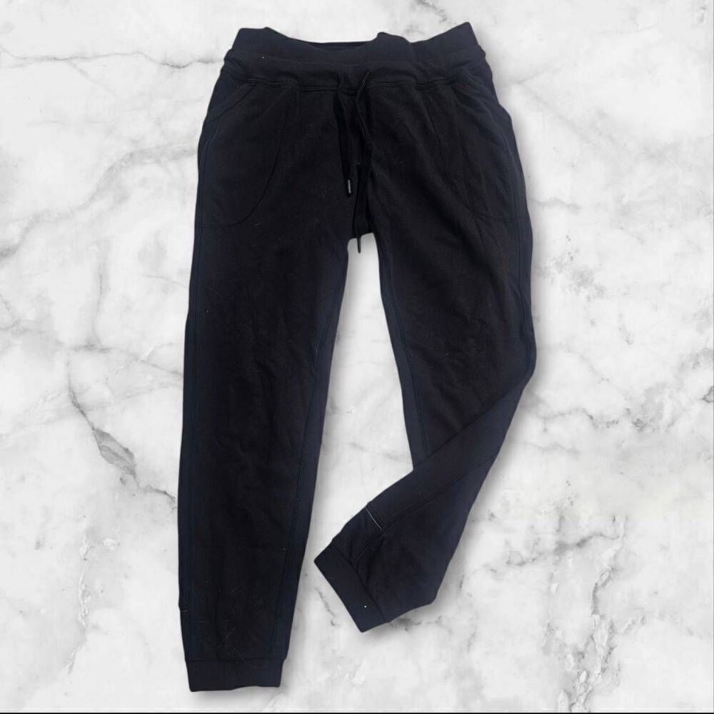 Lululemon Mens Black Joggers Size Medium